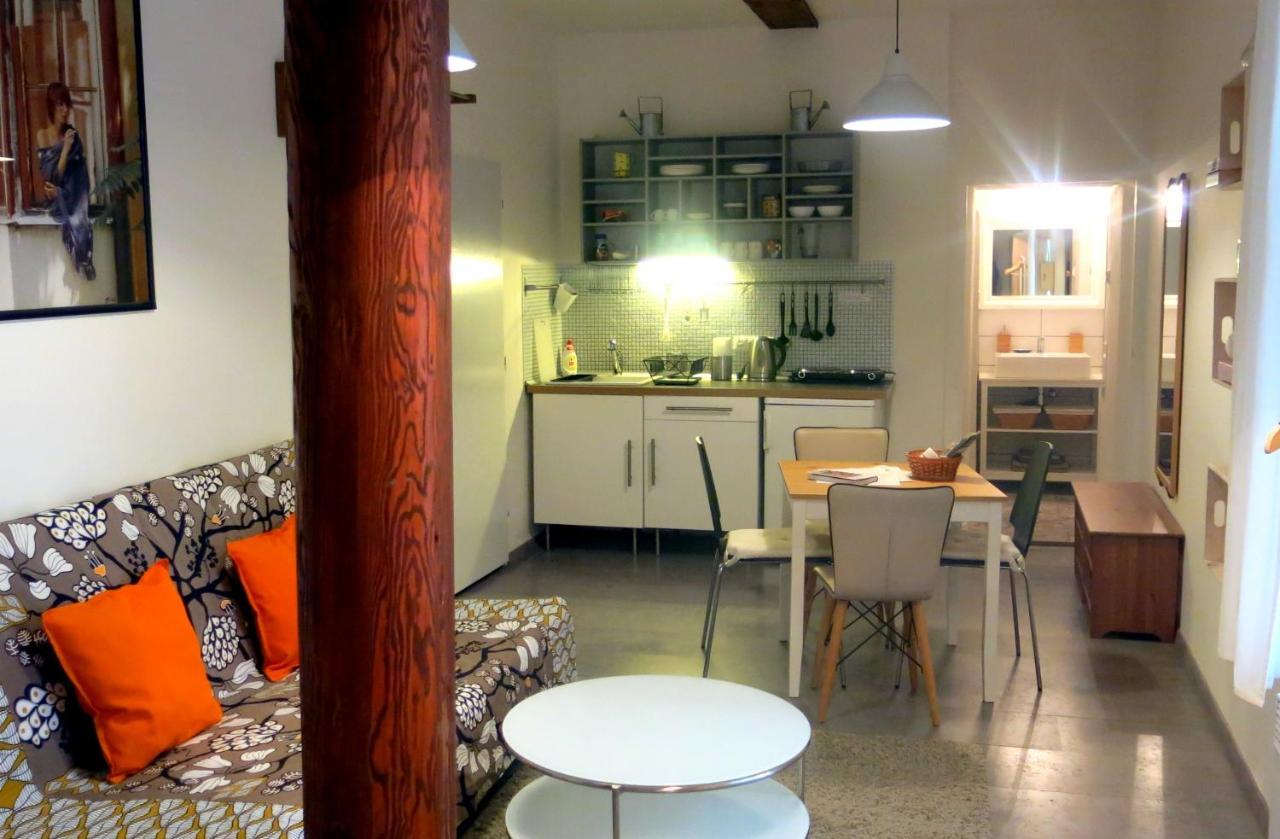 Magnificent Apartment In The Center Of Prag Eksteriør billede