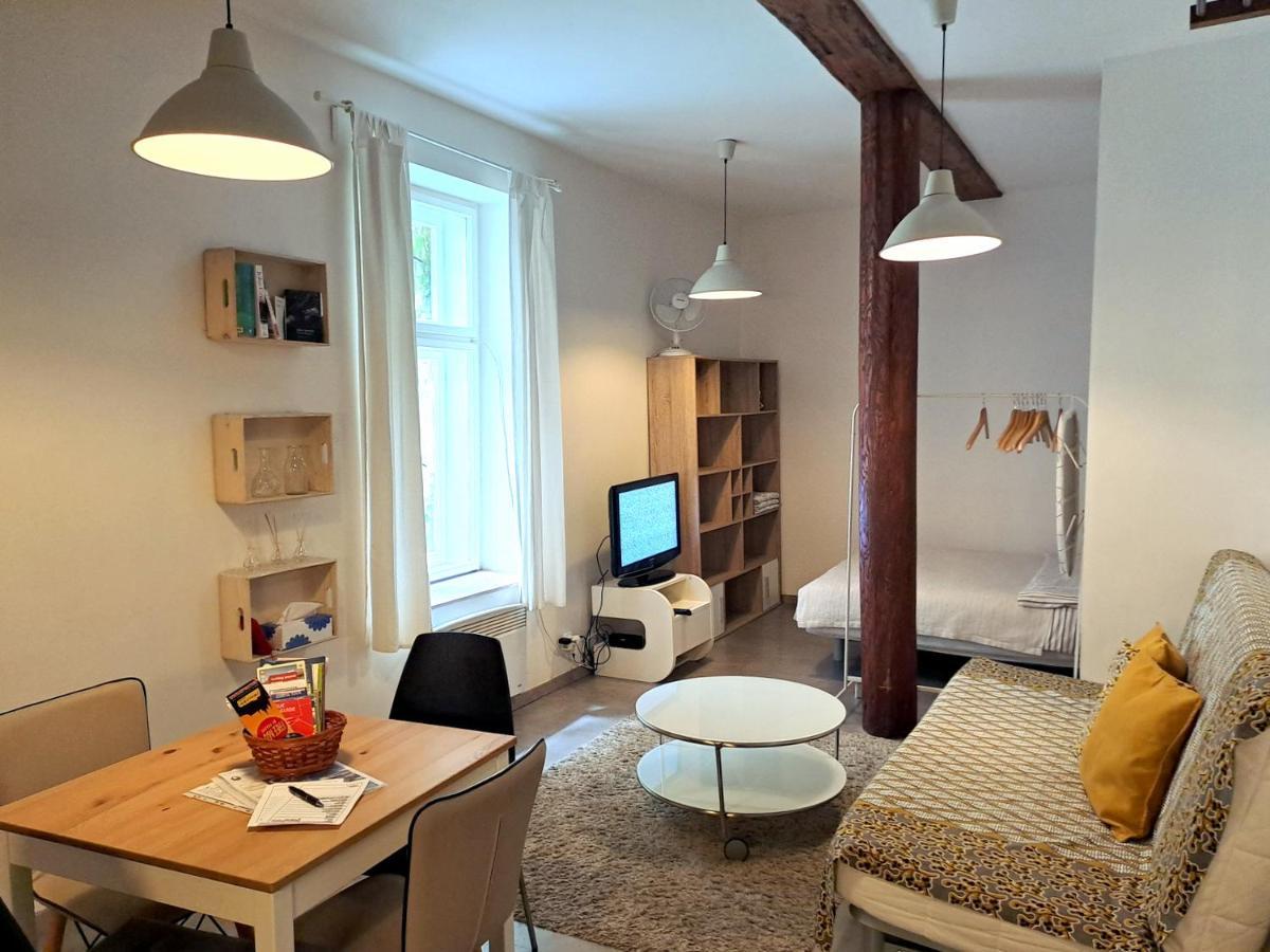 Magnificent Apartment In The Center Of Prag Eksteriør billede